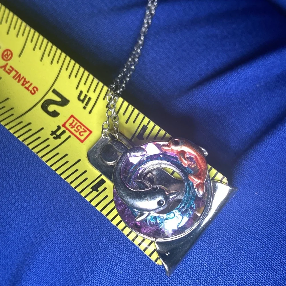 Dolphin Infinity Boxed Necklace NWOT - Picture 7 of 10
